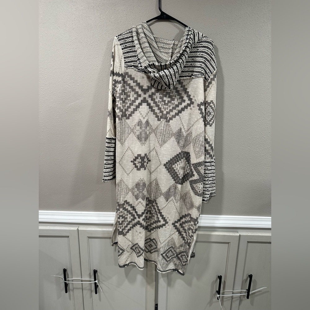 🔴Geometric Patterned Long Cardigan - Picture 4 of 5